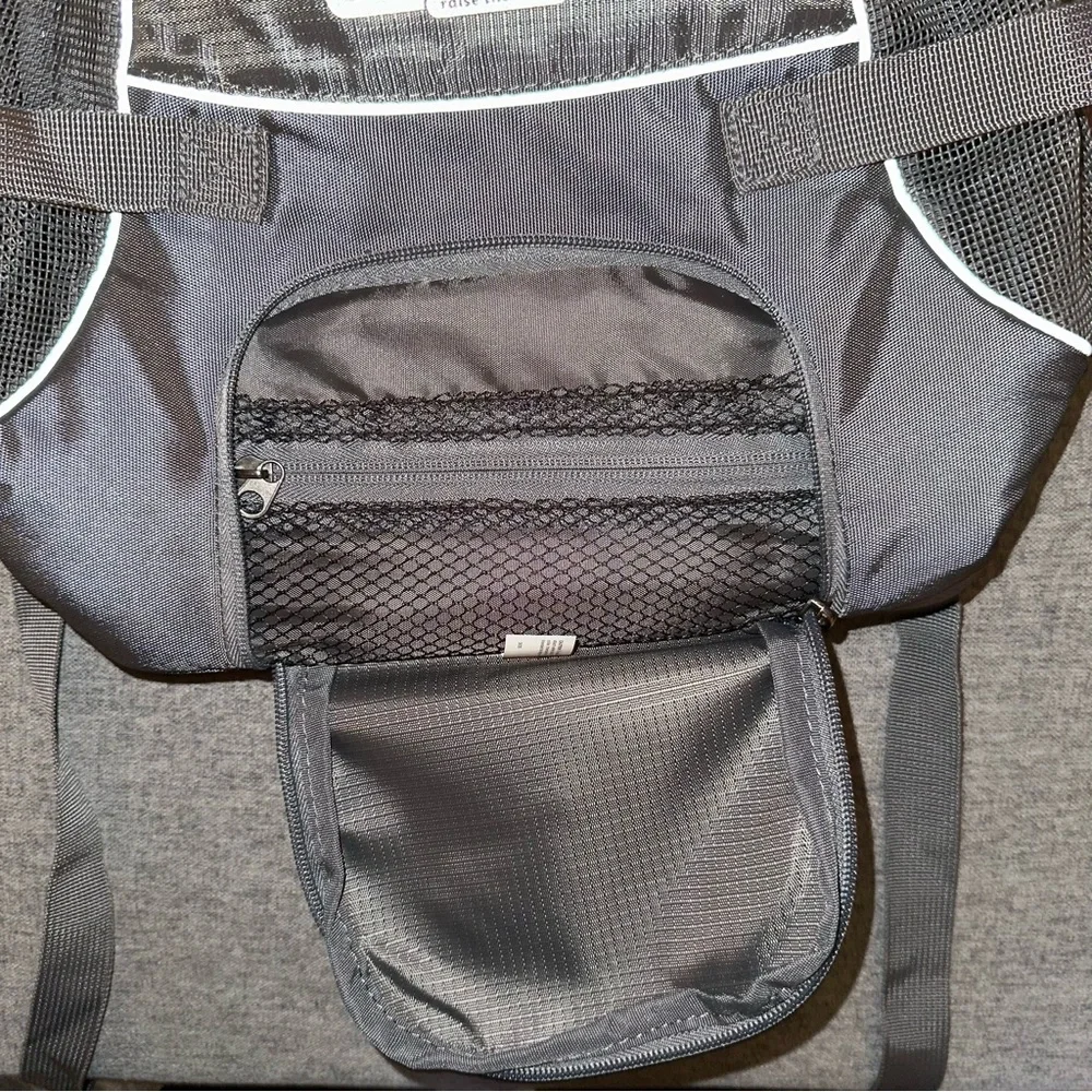 Outward Hound Gray dog carrier bag